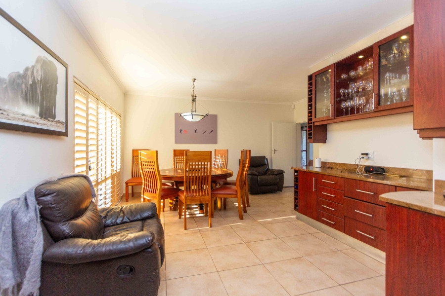 5 Bedroom Property for Sale in Summerstrand Eastern Cape